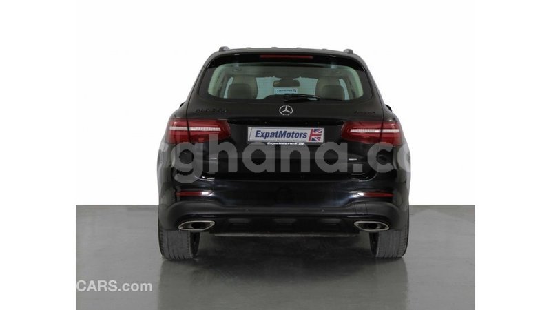 Big with watermark mercedes benz a200 ashanti import dubai 42133