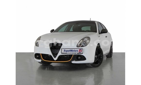 Buy Import Alfa Romeo Giulietta White Car in Import - Dubai in Ashanti
