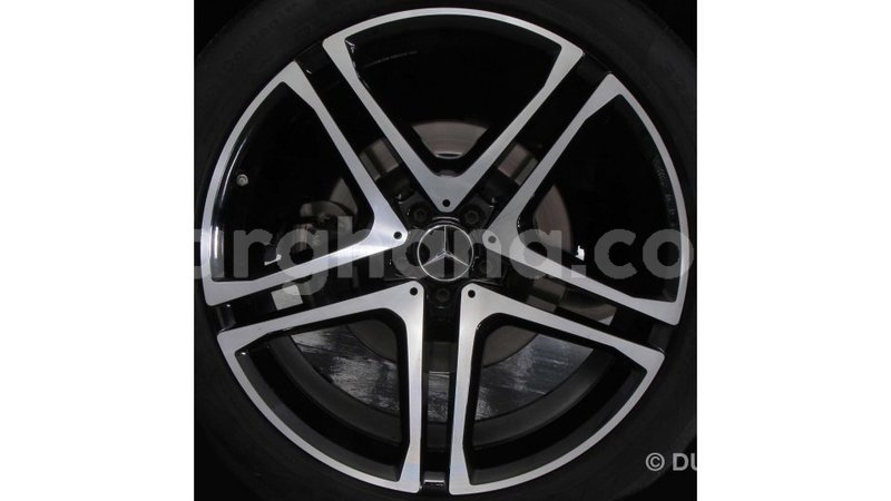 Big with watermark mercedes benz a200 ashanti import dubai 42141