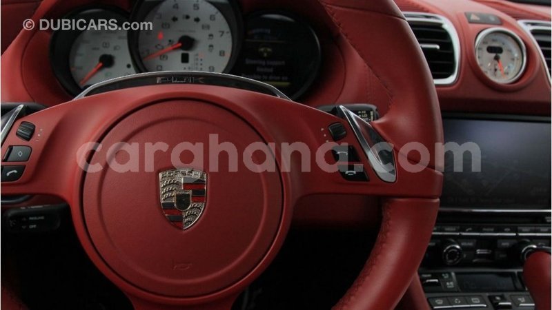 Big with watermark porsche cayman ashanti import dubai 42143