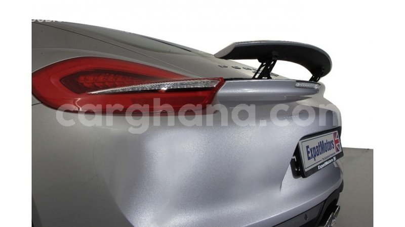 Big with watermark porsche cayman ashanti import dubai 42143