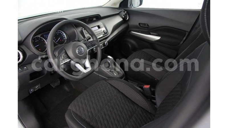 Big with watermark nissan evalia ashanti import dubai 42144