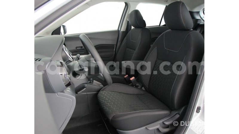 Big with watermark nissan evalia ashanti import dubai 42144