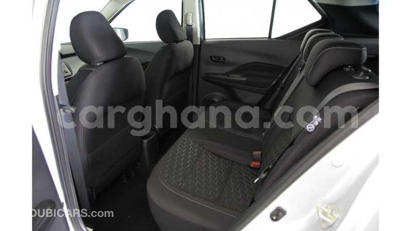 Big with watermark nissan evalia ashanti import dubai 42144