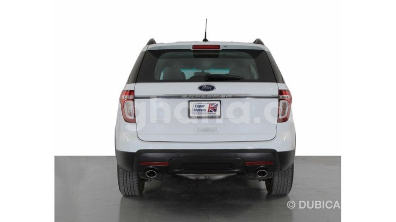 Big with watermark ford explorer ashanti import dubai 42145