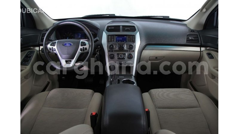 Big with watermark ford explorer ashanti import dubai 42145