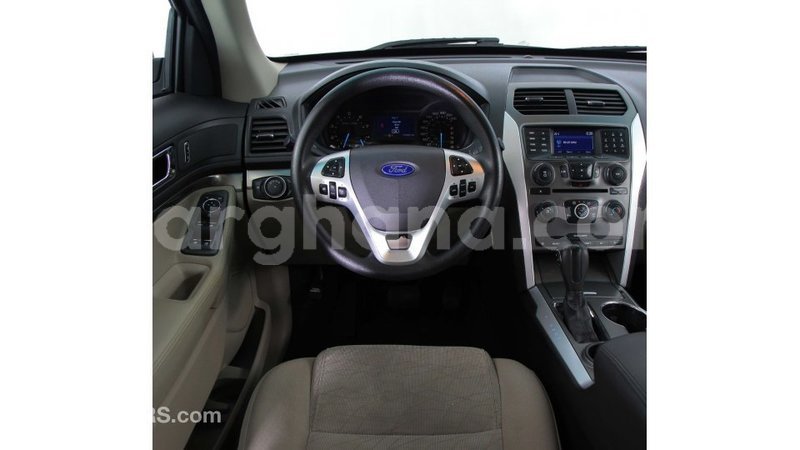 Big with watermark ford explorer ashanti import dubai 42145