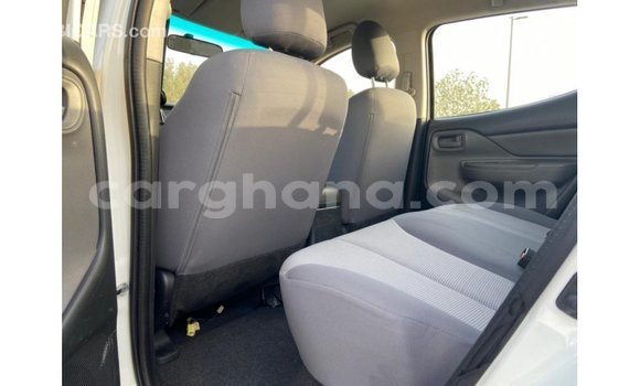 Ra Imported Mitsubishi L200 funfun Ọkọ̀ in Import - Dubai ni Ashanti Ra Imported Mitsubishi L200 funfun Ọkọ̀ in Import - Dubai ni Ashanti