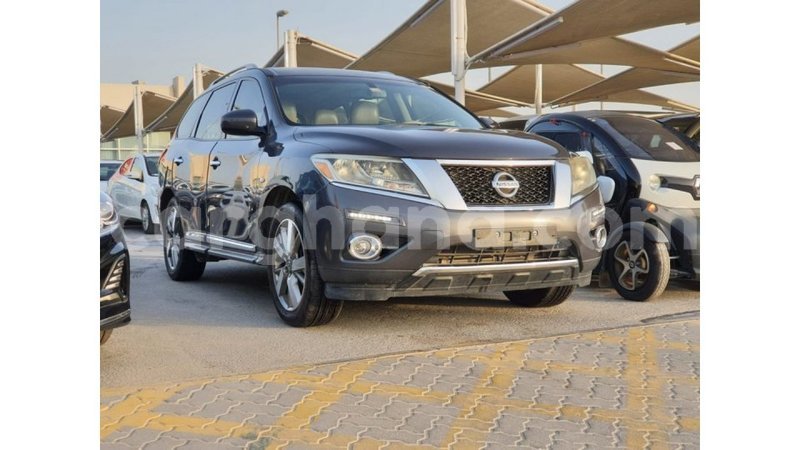 Big with watermark nissan pathfinder ashanti import dubai 42150