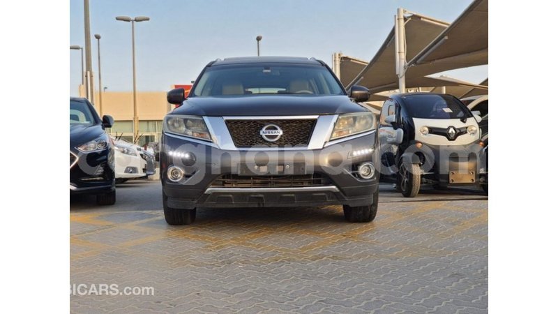 Big with watermark nissan pathfinder ashanti import dubai 42150