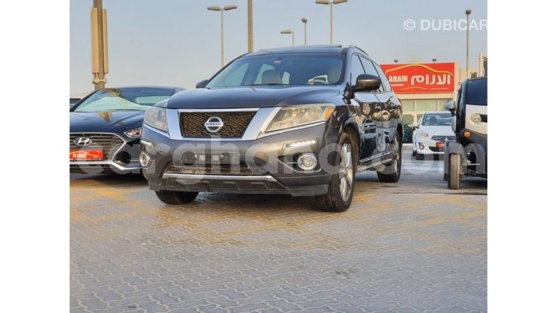 Big with watermark nissan pathfinder ashanti import dubai 42150