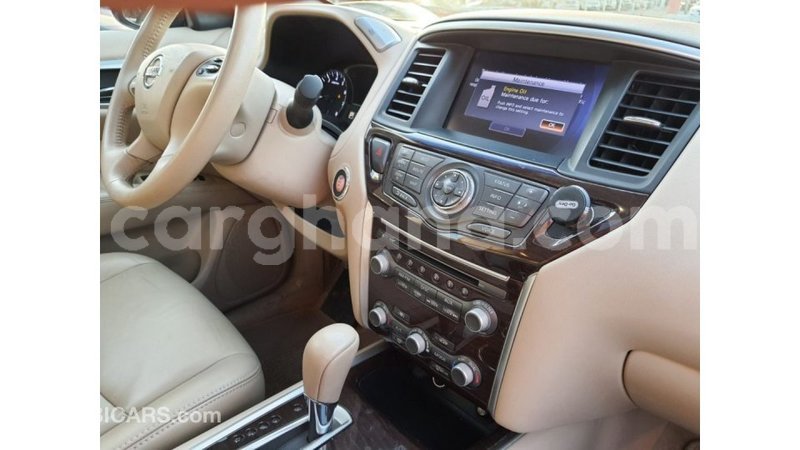 Big with watermark nissan pathfinder ashanti import dubai 42150