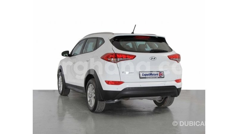 Big with watermark hyundai tucson ashanti import dubai 42152