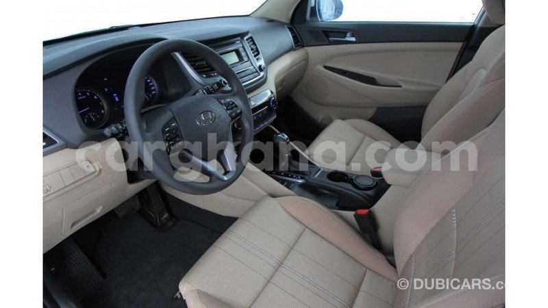 Big with watermark hyundai tucson ashanti import dubai 42152