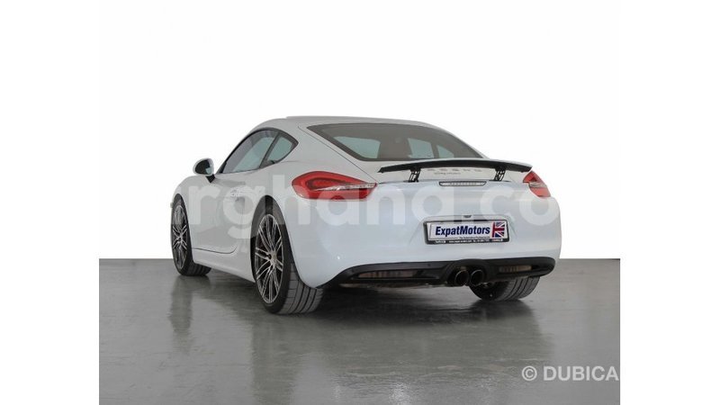 Big with watermark porsche cayman ashanti import dubai 42156