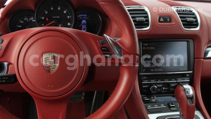 Big with watermark porsche cayman ashanti import dubai 42156