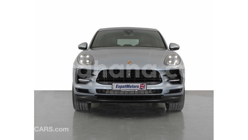 Big with watermark porsche macan ashanti import dubai 42157