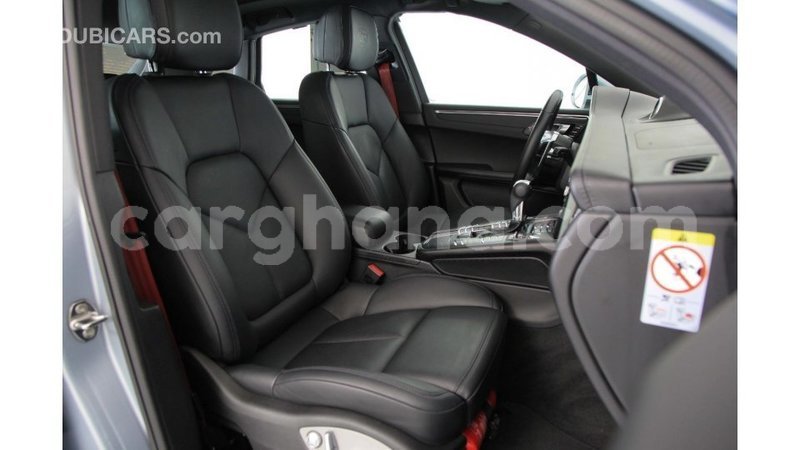 Big with watermark porsche macan ashanti import dubai 42157