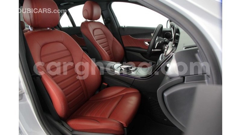 Big with watermark mercedes benz a200 ashanti import dubai 42158