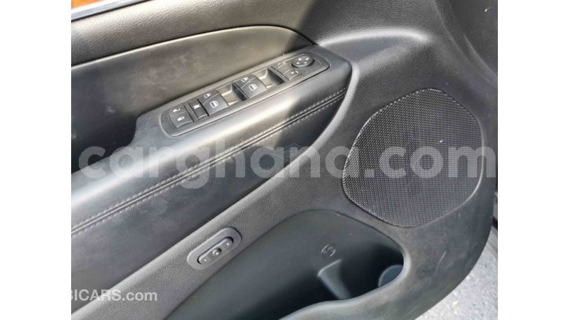 Big with watermark jeep grand cherokee ashanti import dubai 42161