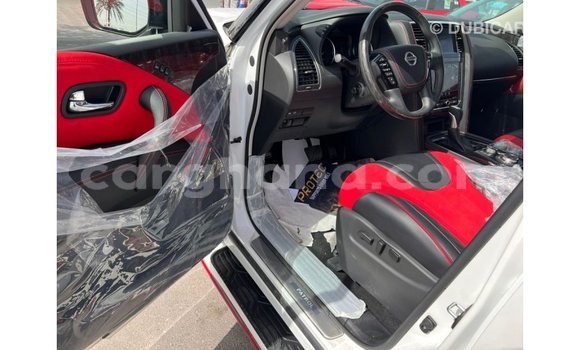 Ra Imported Nissan Patrol funfun Ọkọ̀ in Import - Dubai ni Ashanti Ra Imported Nissan Patrol funfun Ọkọ̀ in Import - Dubai ni Ashanti