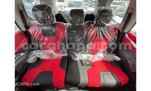 Ra Imported Nissan Patrol funfun Ọkọ̀ in Import - Dubai ni Ashanti Ra Imported Nissan Patrol funfun Ọkọ̀ in Import - Dubai ni Ashanti