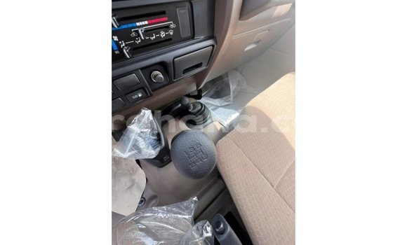 Sayi Imported Toyota Land Cruiser M Mota in Import - Dubai a Ashanti Sayi Imported Toyota Land Cruiser M Mota in Import - Dubai a Ashanti