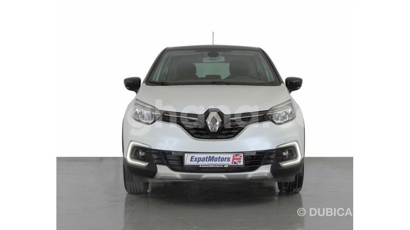 Big with watermark renault captur ashanti import dubai 42168