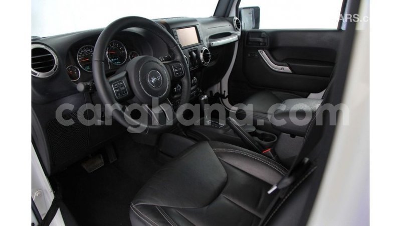 Big with watermark jeep wrangler ashanti import dubai 42169