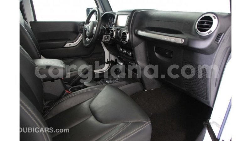 Big with watermark jeep wrangler ashanti import dubai 42169