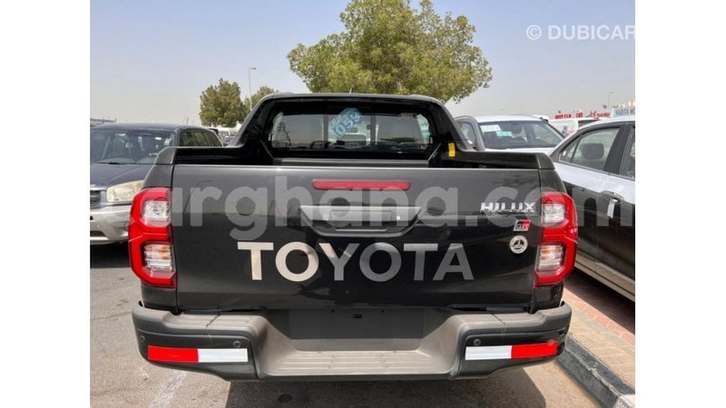 Big with watermark toyota hilux ashanti import dubai 42172