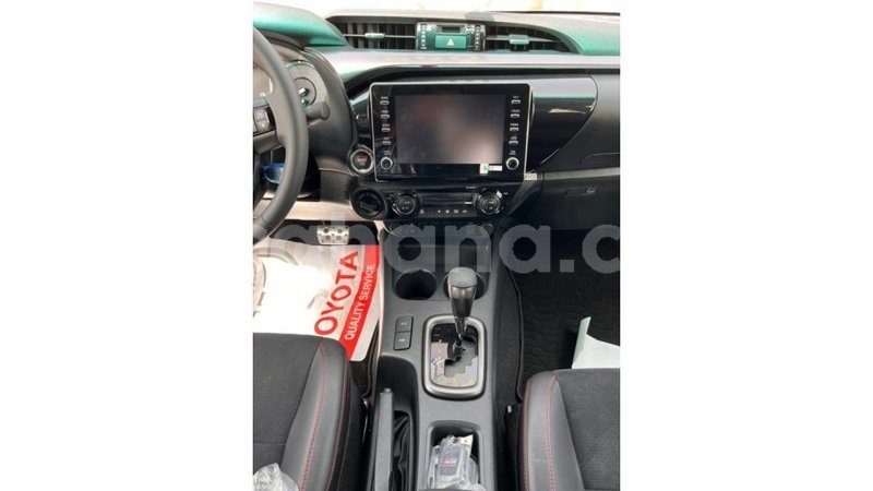 Big with watermark toyota hilux ashanti import dubai 42172