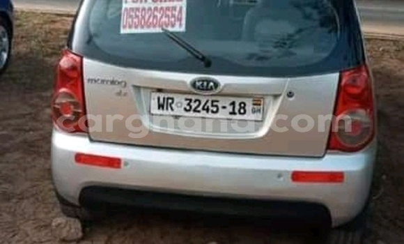 Ra Àlòkù Kia Morning funfun Ọkọ̀ in Accra ni Greater Accra