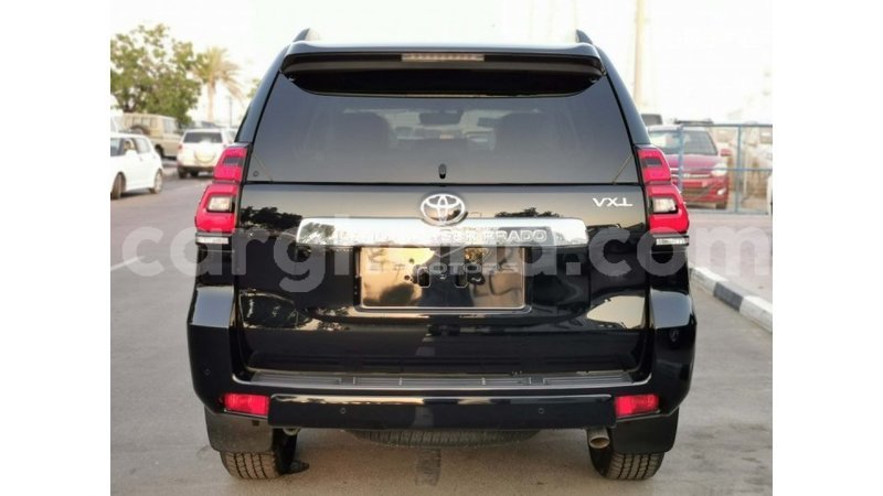 Big with watermark toyota prado ashanti import dubai 42190