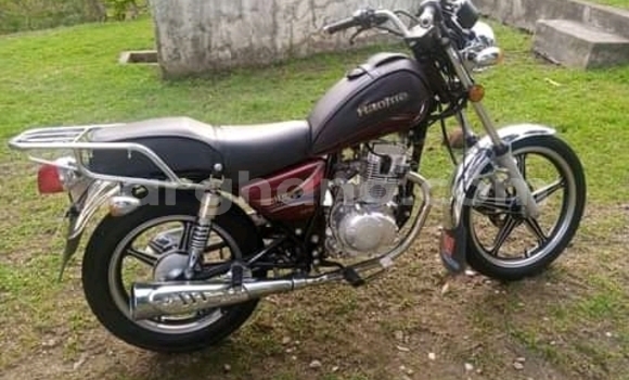 Ra Àlòkù Moto Morini 125 Red Mọto in Accra ni Greater Accra Ra Àlòkù Moto Morini 125 Red Mọto in Accra ni Greater Accra