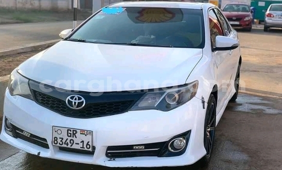 Buy Used Toyota Camry White Car in Accra in Greater Accra Buy Used Toyota Camry White Car in Accra in Greater Accra