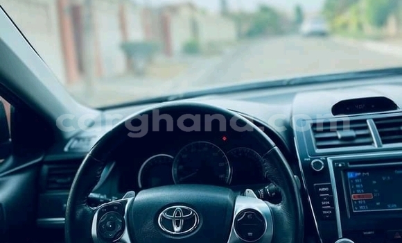 Sayi Na hannu Toyota Camry Black Mota in Accra a Greater Accra Sayi Na hannu Toyota Camry Black Mota in Accra a Greater Accra