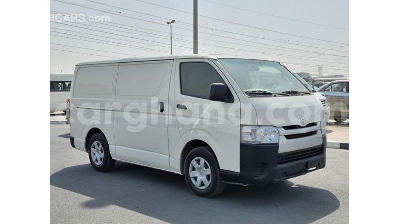 Big with watermark toyota hiace ashanti import dubai 42209