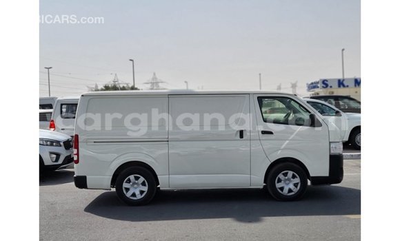 Buy Import Toyota Hiace White Car in Import - Dubai in Ashanti Buy Import Toyota Hiace White Car in Import - Dubai in Ashanti