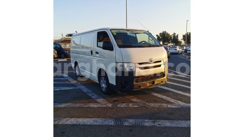 Big with watermark toyota hiace ashanti import dubai 42210