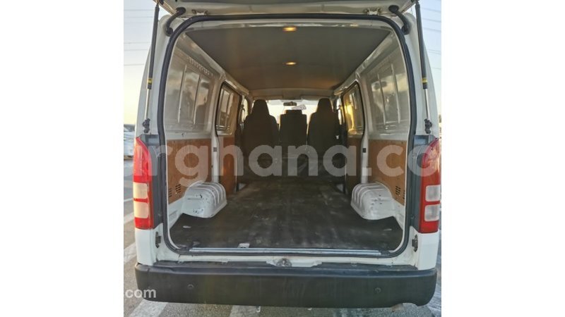 Big with watermark toyota hiace ashanti import dubai 42210