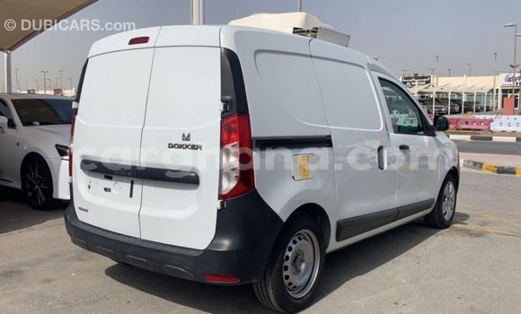 Ra Imported Renault 6 funfun Ọkọ̀ in Import - Dubai ni Ashanti Ra Imported Renault 6 funfun Ọkọ̀ in Import - Dubai ni Ashanti