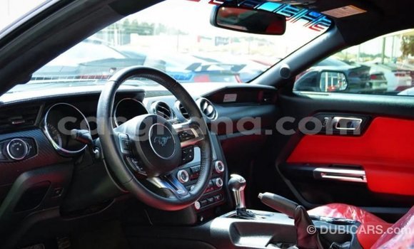 Ra Imported Ford Mustang funfun Ọkọ̀ in Import - Dubai ni Ashanti Ra Imported Ford Mustang funfun Ọkọ̀ in Import - Dubai ni Ashanti
