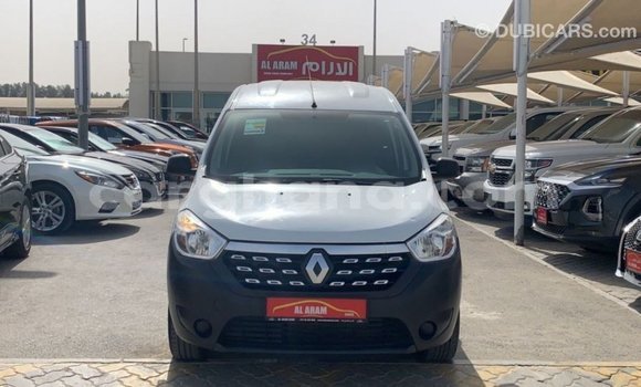 Ra Imported Renault 6 funfun Ọkọ̀ in Import - Dubai ni Ashanti Ra Imported Renault 6 funfun Ọkọ̀ in Import - Dubai ni Ashanti