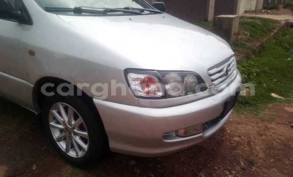 Sayi Na hannu Toyota Corolla Sauran Mota in Accra a Greater Accra Sayi Na hannu Toyota Corolla Sauran Mota in Accra a Greater Accra