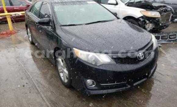 Ra Àlòkù Toyota Camry Black Ọkọ̀ in Accra ni Greater Accra