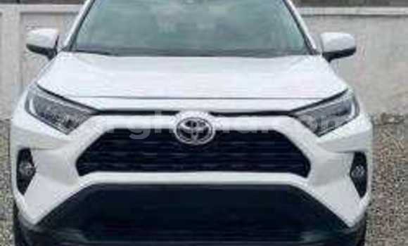 Buy Used Toyota RAV4 White Car in Accra in Greater Accra