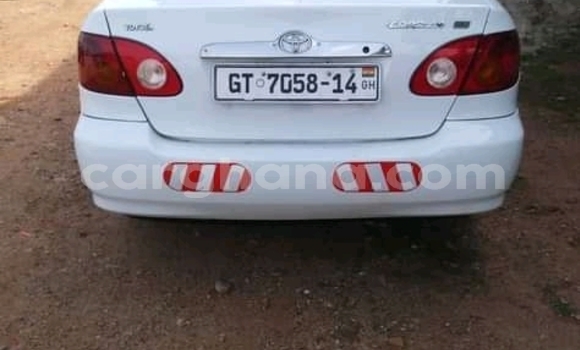 Sayi Na hannu Toyota Corolla White Mota in Accra a Greater Accra Sayi Na hannu Toyota Corolla White Mota in Accra a Greater Accra