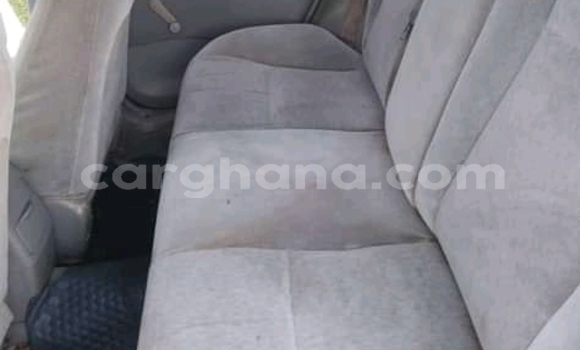 Sayi Na hannu Toyota Corolla White Mota in Accra a Greater Accra Sayi Na hannu Toyota Corolla White Mota in Accra a Greater Accra