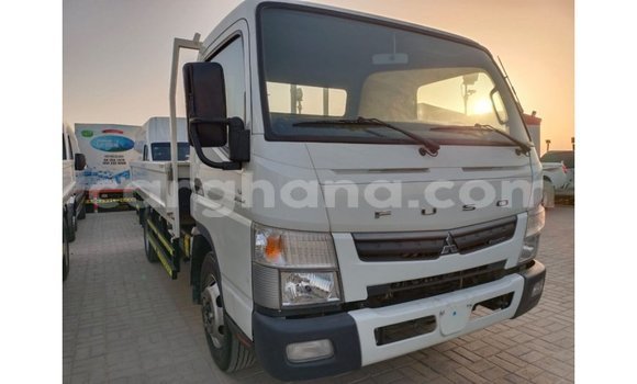 Ra Imported Mitsubishi i funfun Ọkọ̀ in Import - Dubai ni Ashanti Ra Imported Mitsubishi i funfun Ọkọ̀ in Import - Dubai ni Ashanti